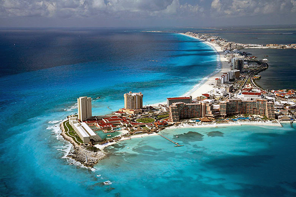 Costa Mujeres Coastline